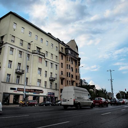 Westend Hostel Budapest Extérieur photo
