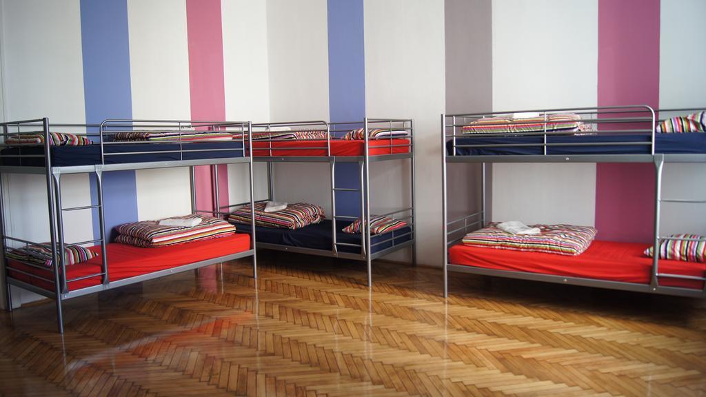 Westend Hostel Budapest Extérieur photo