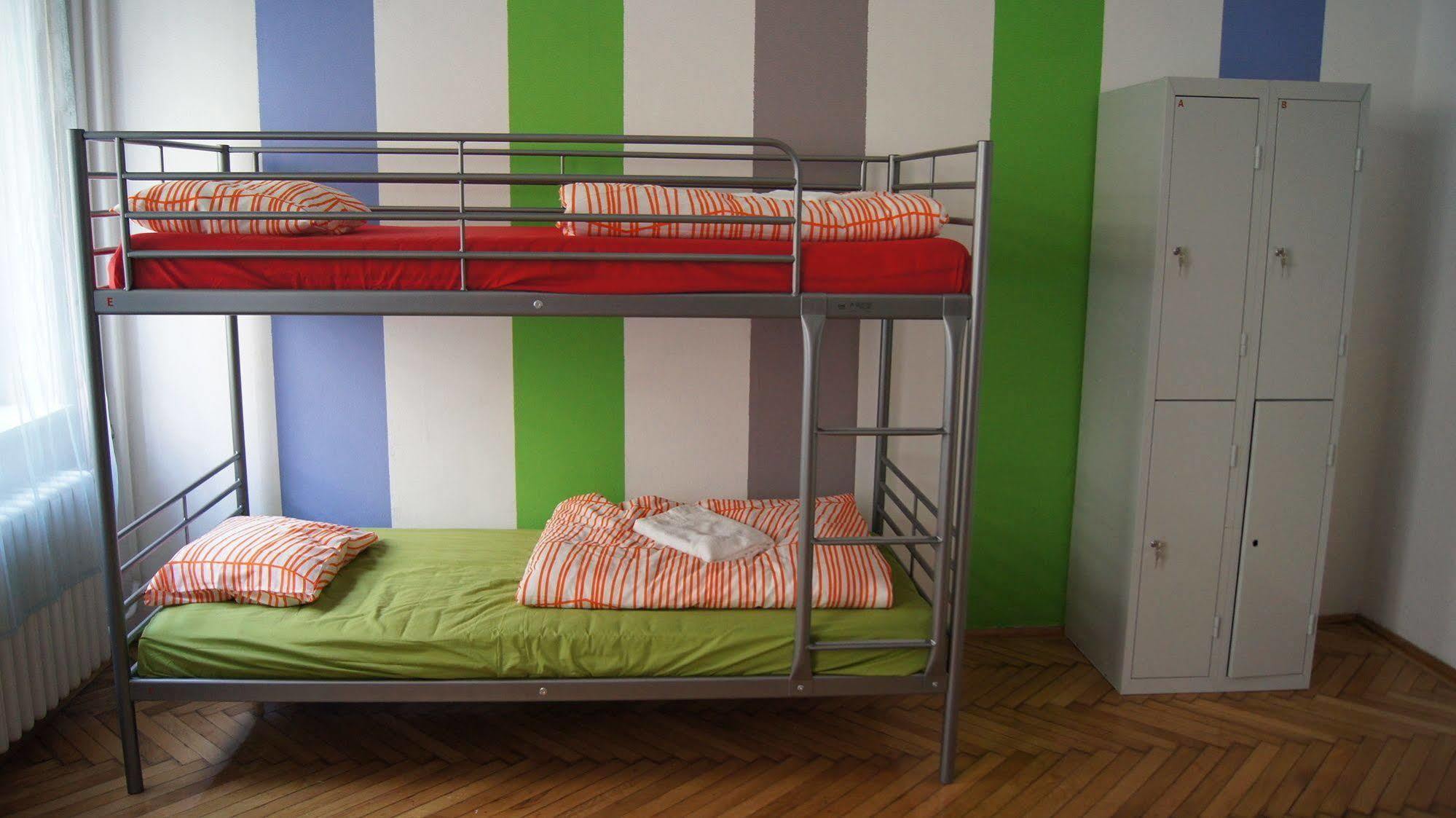 Westend Hostel Budapest Extérieur photo